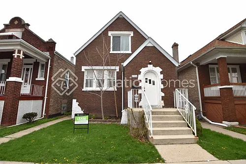 2528 Ridgeland Ave Photo 1