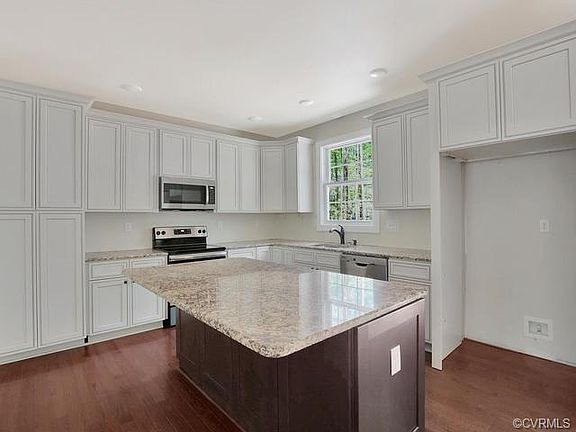 3rd image of 1791 Beech Dr