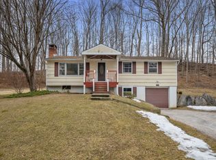 426 Limestone Rd, Ridgefield, CT 06877