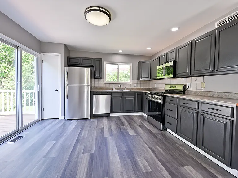 40 Oak Knoll Dr — Photo 10