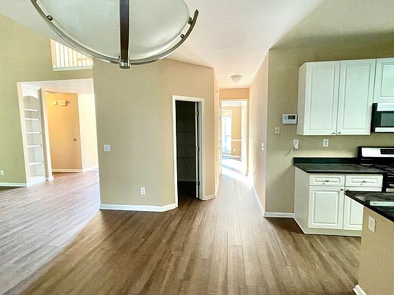 4th image of 1466 Chadwick Ridge Ct