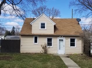 1016 Voorheis Rd, Waterford, MI 48328