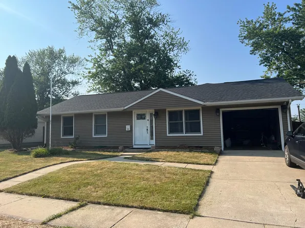 704 Halstead Ave, Romeoville, IL 60446