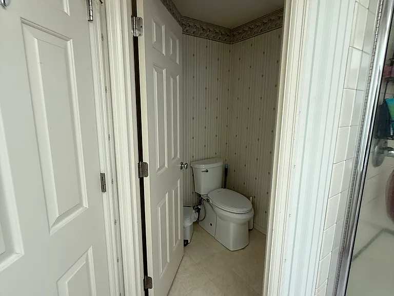 master bathroom separate toilet