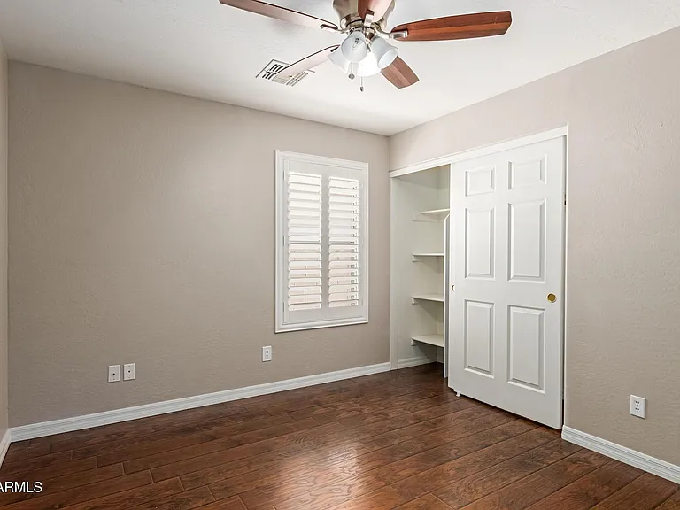 16523 W Saguaro Ln — Photo 12
