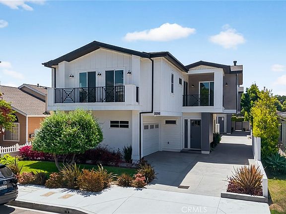 3rd image of 2216 Bataan Rd #A