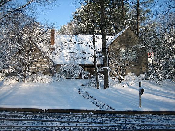 Rare winter snow