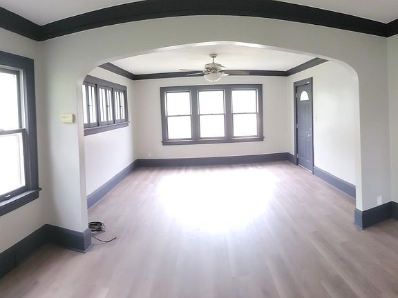 2nd image of 1778 Margaret St