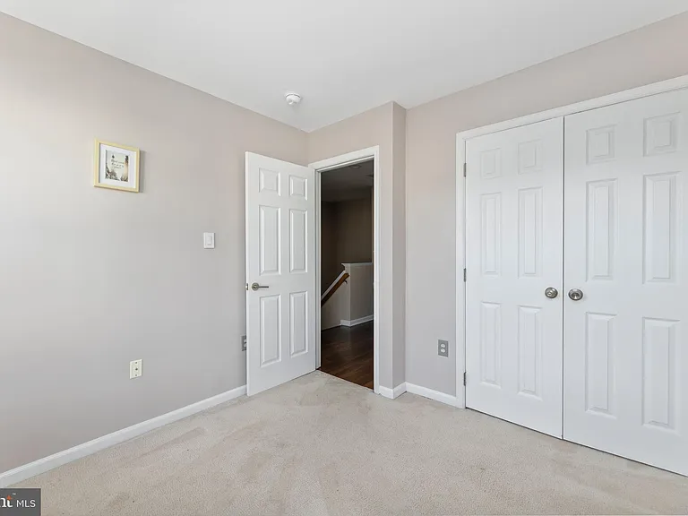 3343 Cape May Ct — Photo 21