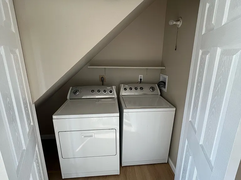 1113-15 Burgundy Ln #1115 — Photo 16