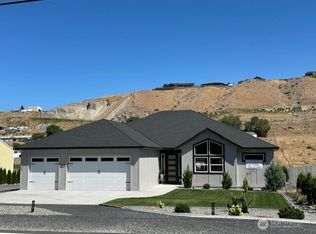 2605 Rock Island Rd, East Wenatchee, WA 98802