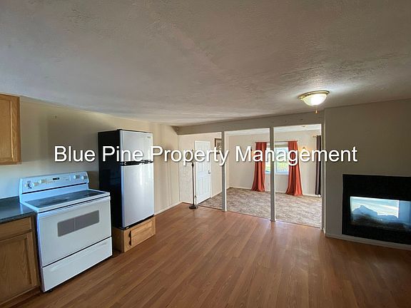 3rd image of 8478 1st East Duplex
