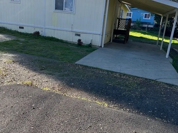 3015 12th St, Clearlake, CA 95422