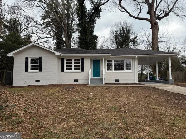 2996 Laguna Dr, Decatur, GA 30032