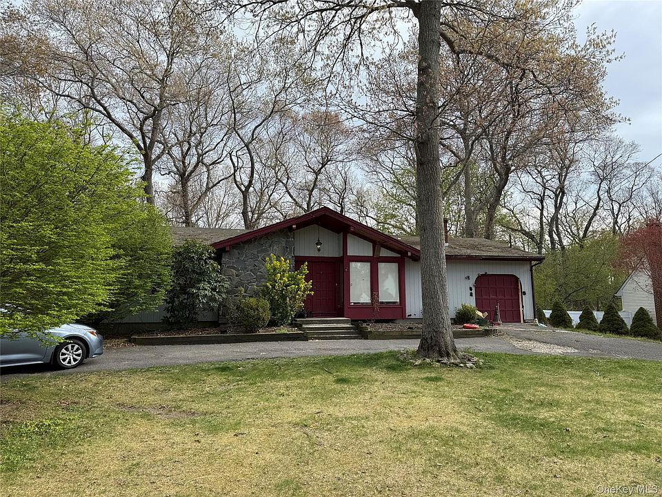1st image of 6 Loretta Court