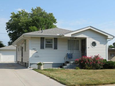 2034 East Ave, Council Bluffs, IA, 51501