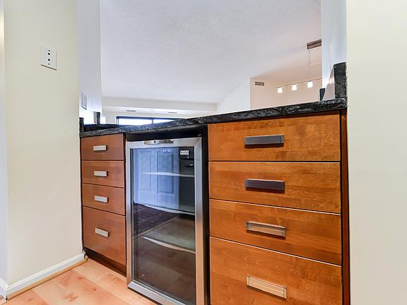 Kitchen Island & Beverage Center