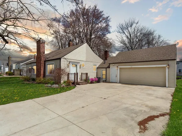 7831 Vernier Ln, Ira, MI 48023