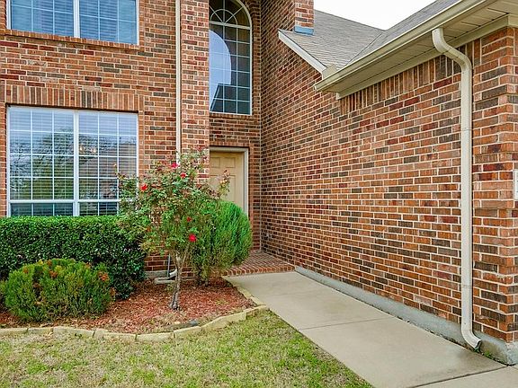 4th image of 1635 Skyview Dr