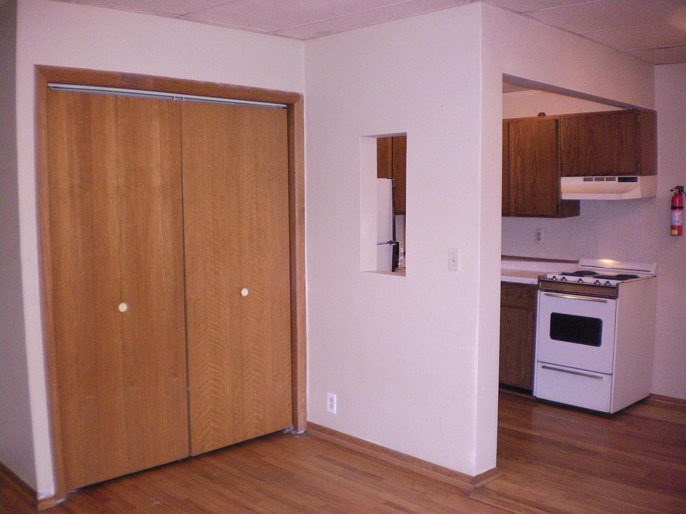 304 N Chicago Ave Freeport IL Zillow