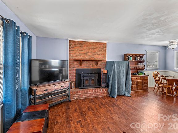 5th image of 8615 Lochinvar Dr