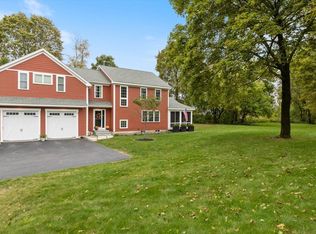 19 Hampstead St, Methuen, MA 01844