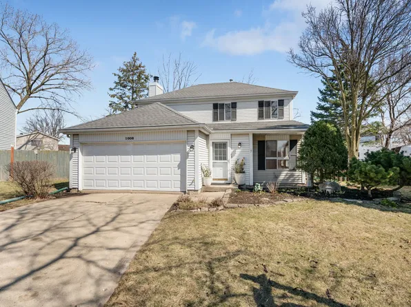 1008 Churchill Dr, Naperville, IL 60563