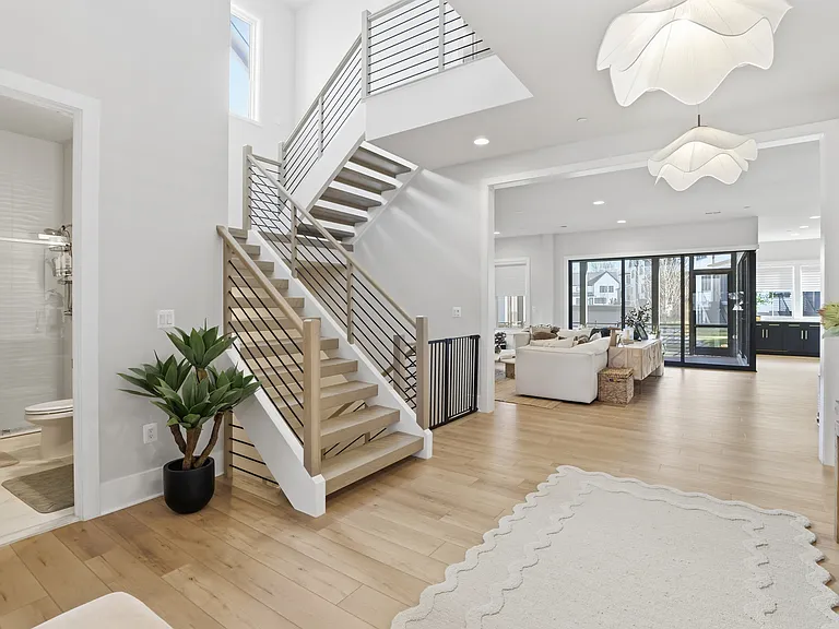 9725 Lantana Way — Photo 16