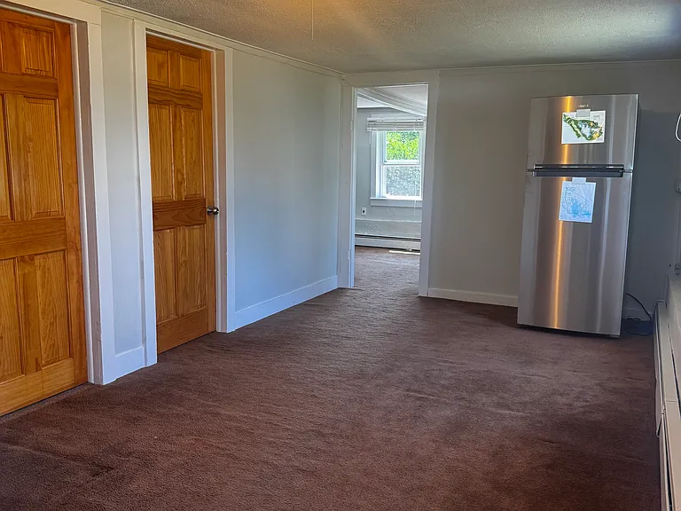 261 Oak Hill Rd #1 — Photo 5