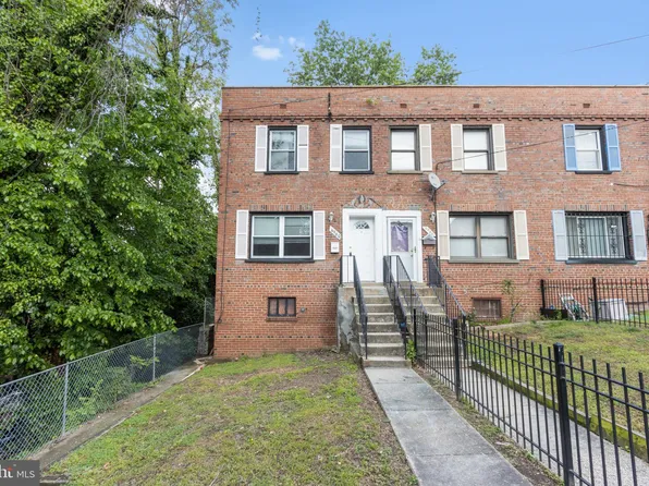 4960 Just St NE, Washington, DC 20019