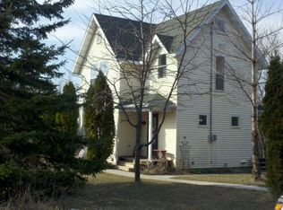 1556 Sunnyside Ln, Ellison Bay, WI 54210