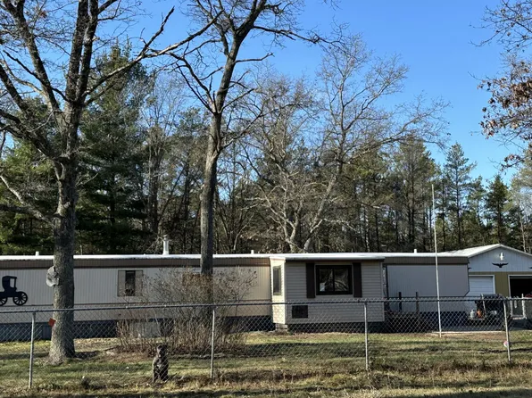 7081 Indian Trl, Oscoda, MI 48750