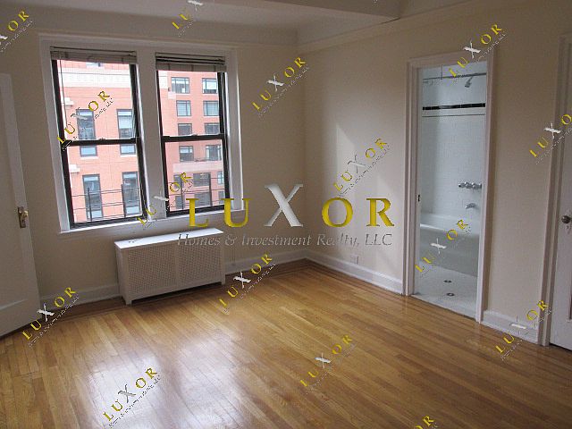 1st image of 201 W 77th St APT 17E
