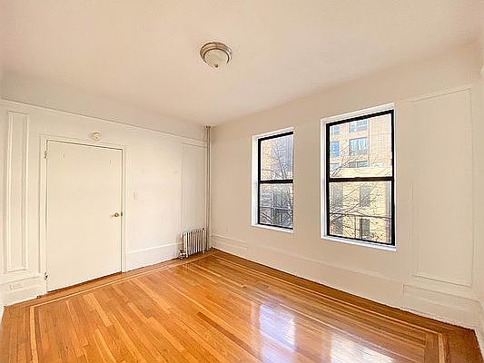 5th image of 1082 President St APT 45