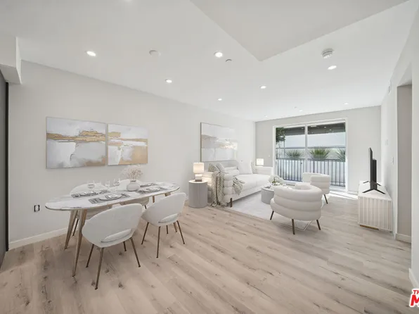 1051 S Corning St #102, Los Angeles, CA 90035