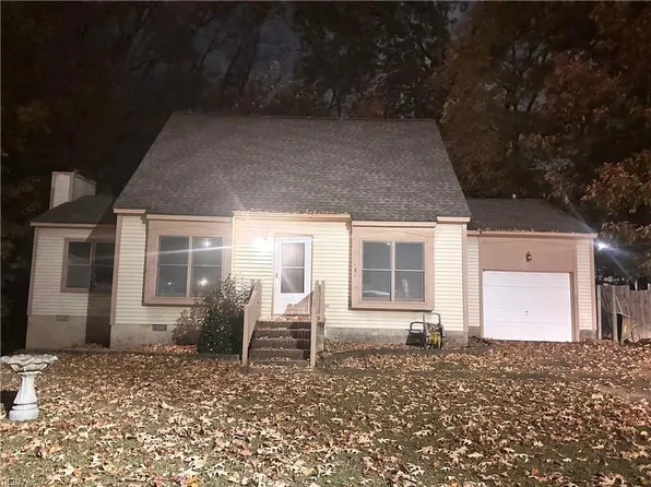 171 King Richard Pl, Newport News, VA 23602