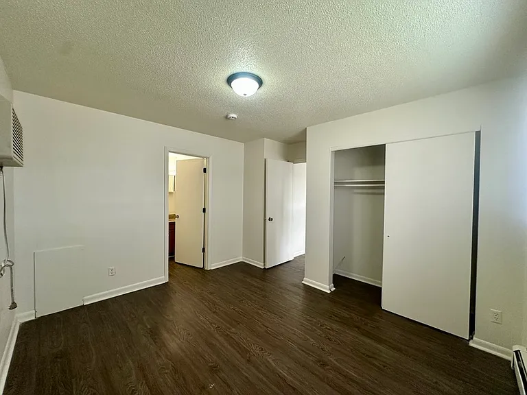 1465 Meadowview Dr #2 — Photo 7