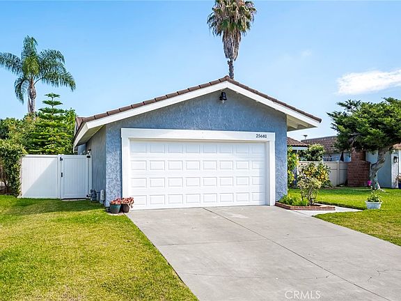 4th image of 25681 Padua Dr