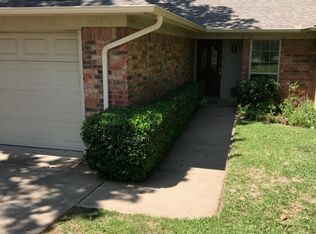 5601 Waterview Dr, Arlington, TX 76016