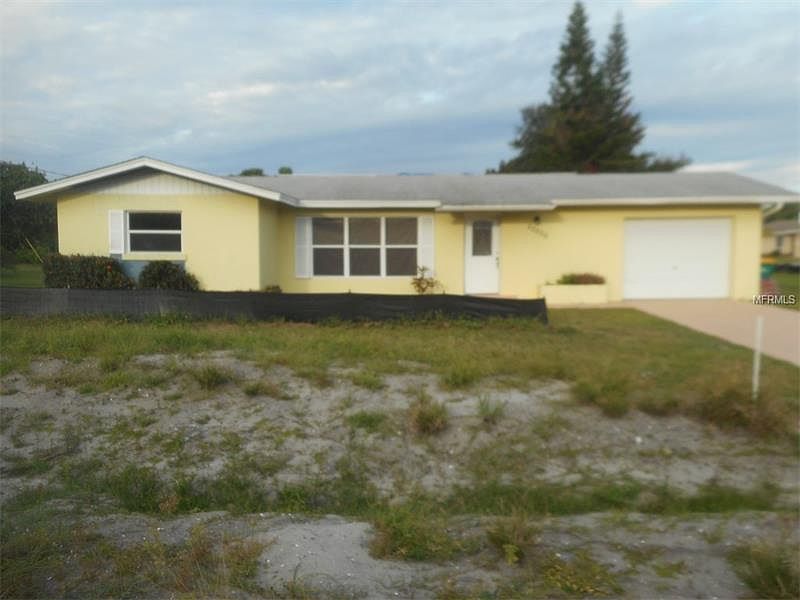 1st image of 20526 Edgewater Dr