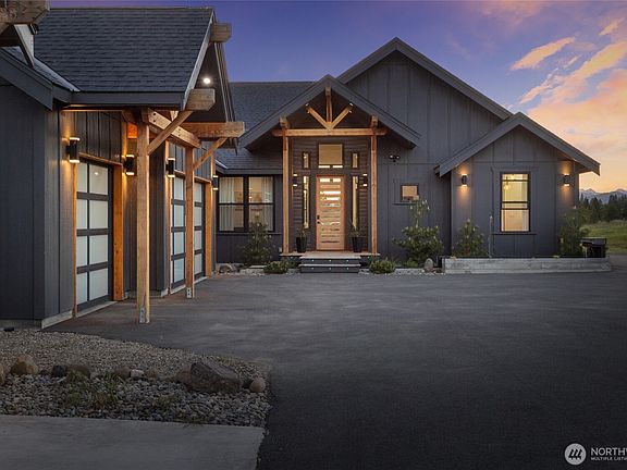 2nd image of 2681 Hidden Valley Road