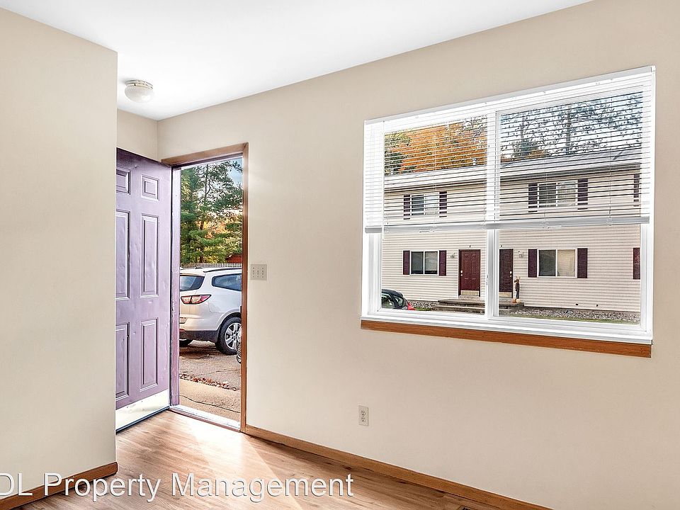 1st image of 4907 Hedgewood Dr #C-6