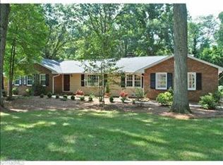 3730 Northriding Rd, Winston Salem, NC 27104