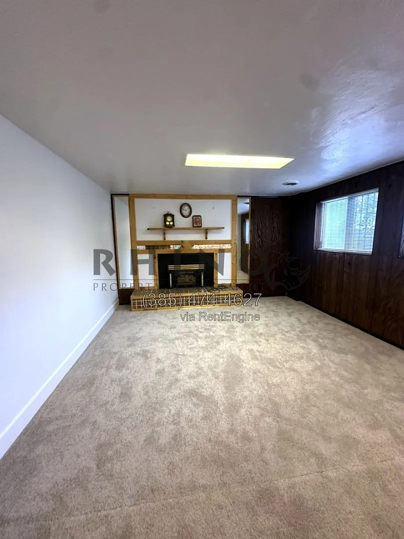 2 bed, 1.0 bath, 1169 sqft, $1,185 — Photo 3