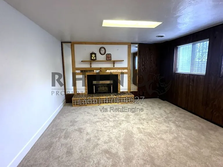 825 W Arapahoe Ave #B — Photo 4