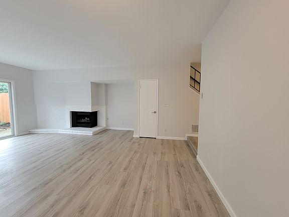 4th image of 3724 Portofino Way