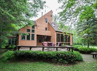 2468 Centennial Ln, Ann Arbor, MI 48103