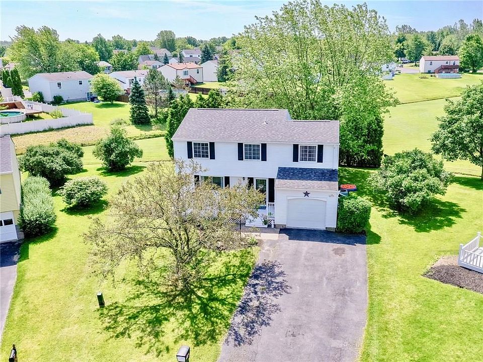 1st image of 5771 Bonnie Brae Cir