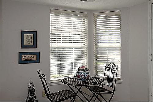 5th image of 9426 Penny Ln