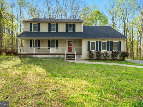 1430 Foxtail Ln, Prince Frederick, MD 20678